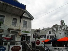 Commersial Street — и прогулка вдоль берега, и шоппинг