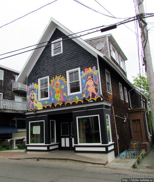 Commersial Street — и прогулка вдоль берега, и шоппинг