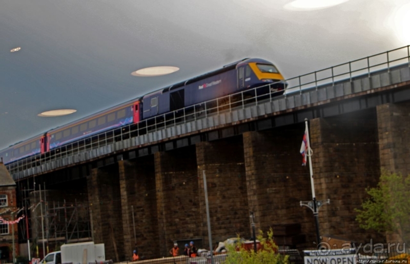 Историческая гавань Хейла, изменившего мир (ЮНЕСКО 1215-002)