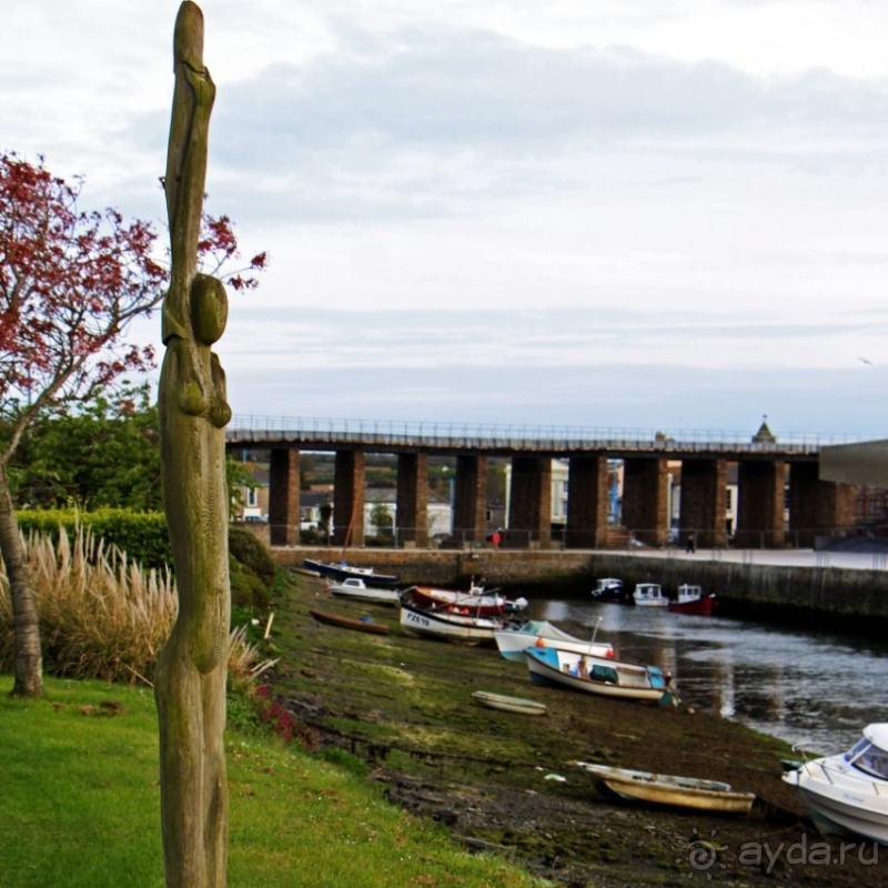 Историческая гавань Хейла, изменившего мир (ЮНЕСКО 1215-002)