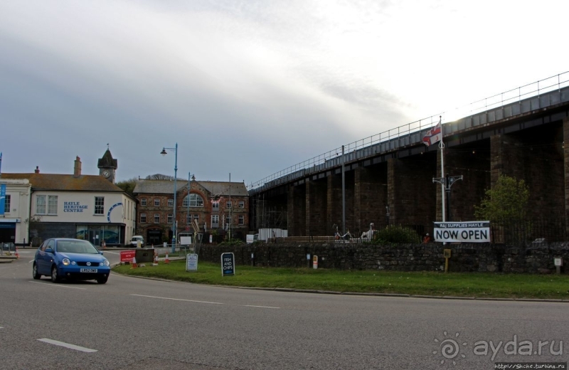 Историческая гавань Хейла, изменившего мир (ЮНЕСКО 1215-002)