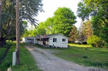 Городок на озере Гурон