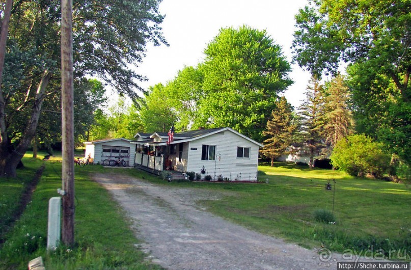 Городок на озере Гурон