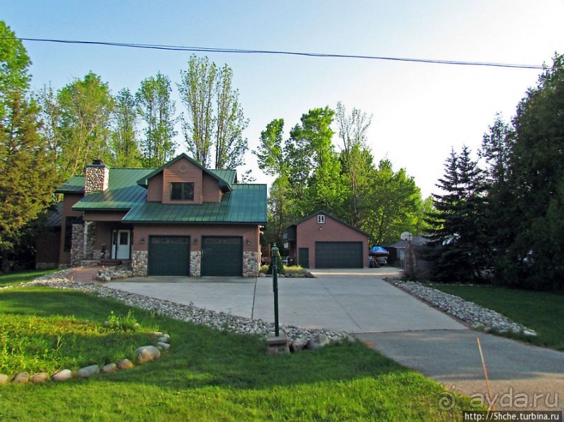 Городок на озере Гурон