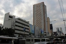 ПоМанила, выМанила