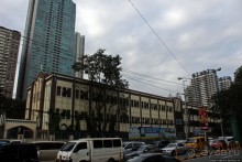 ПоМанила, выМанила