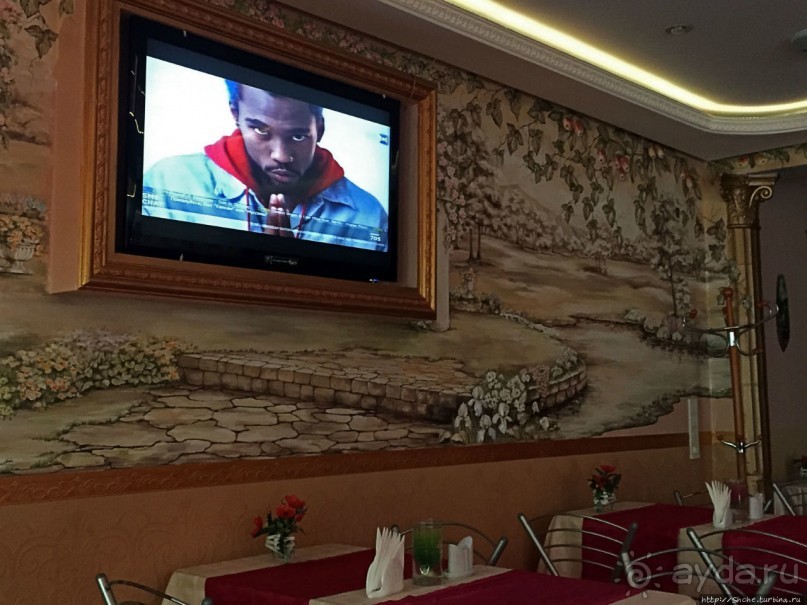 Альбом отзыва "Райская пища в райском интерьере в "Эдеме""