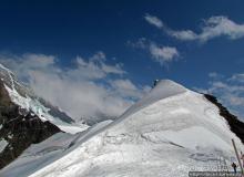 "Коромысло юной девушки" — горный хребет в Бернских Альпах