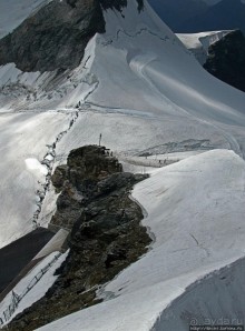 "Коромысло юной девушки" — горный хребет в Бернских Альпах