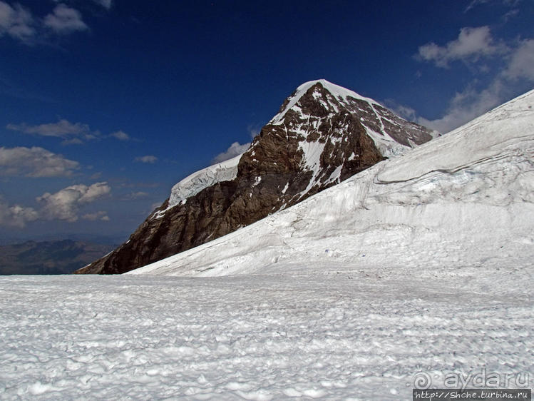 "Коромысло юной девушки" — горный хребет в Бернских Альпах