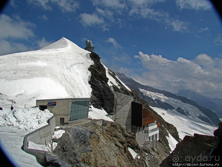 "Коромысло юной девушки" — горный хребет в Бернских Альпах