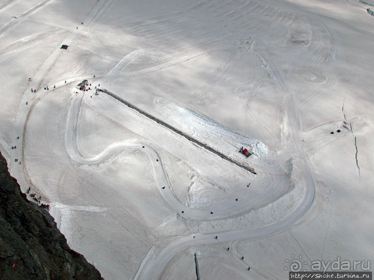 "Коромысло юной девушки" — горный хребет в Бернских Альпах