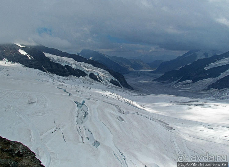 "Коромысло юной девушки" — горный хребет в Бернских Альпах