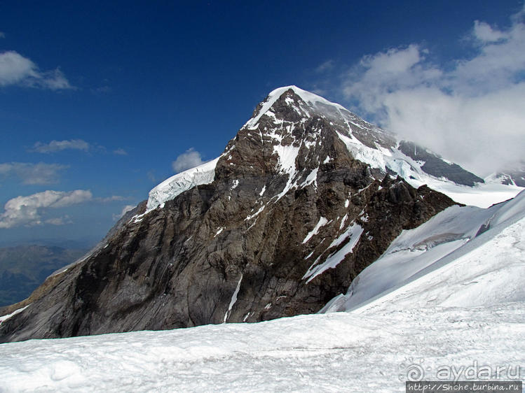"Коромысло юной девушки" — горный хребет в Бернских Альпах