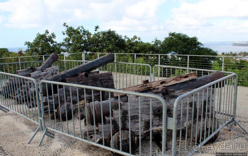 Старый форт, как смотровая площадка на столицу Гуама
