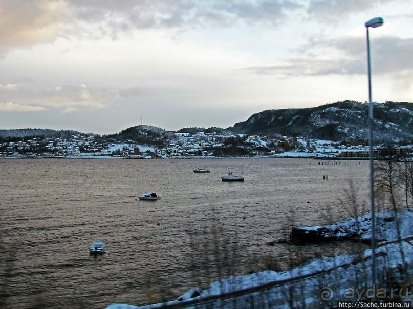Припорошило наш знакомый фьерд Strindfjorden