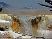 Мамонтовы горячие источники (Mаmmoth). Верхние террасы