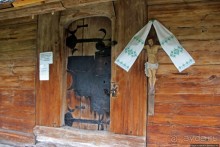 Деревянные церкви Карпат... Потелич (объект ЮНЕСКО 1424-8)