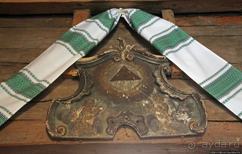 Деревянные церкви Карпат... Потелич (объект ЮНЕСКО 1424-8)