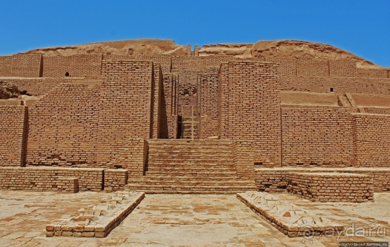 Альбом истории "Зиккурат"