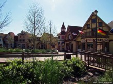 River Place — немецкая сказка для туристов в Америке