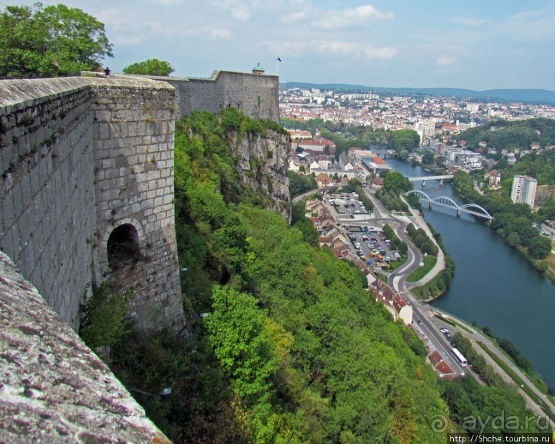 Цитадель города Безансон. Прогулка по стенам крепости.