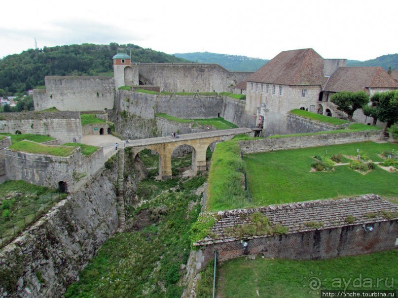 Цитадель города Безансон. Прогулка по стенам крепости.
