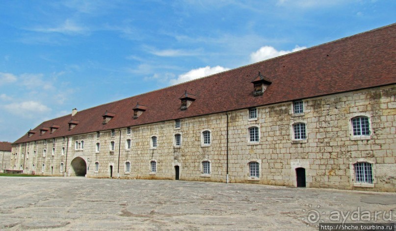 Цитадель города Безансон. Прогулка по стенам крепости.