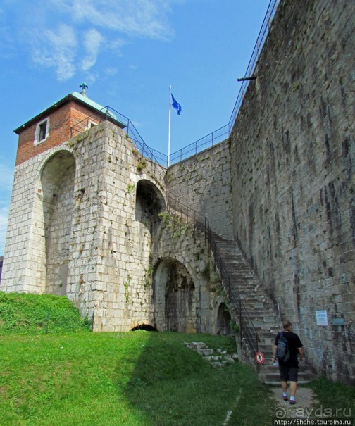 Цитадель города Безансон. Прогулка по стенам крепости.