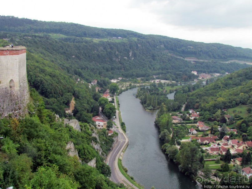 Цитадель города Безансон. Прогулка по стенам крепости.