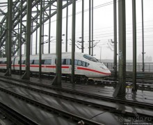 Гогенцоллернский железнодорожно-пешеходный мост через Рейн