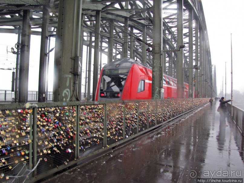 Гогенцоллернский железнодорожно-пешеходный мост через Рейн