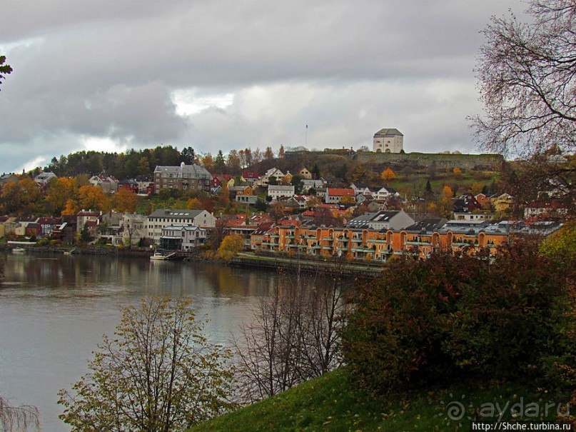 На берегах реки Нидельва (Nidelva)