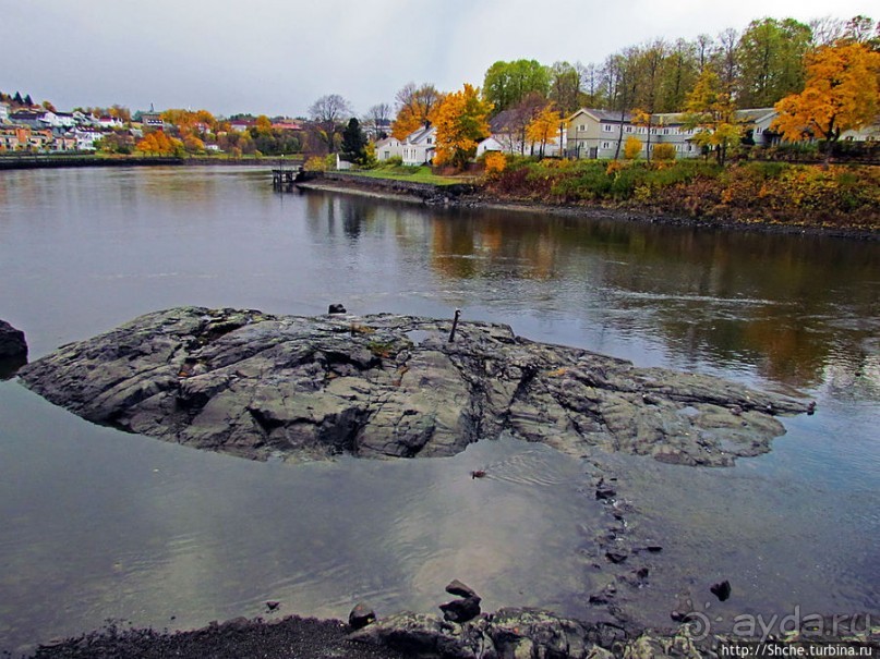 На берегах реки Нидельва (Nidelva)