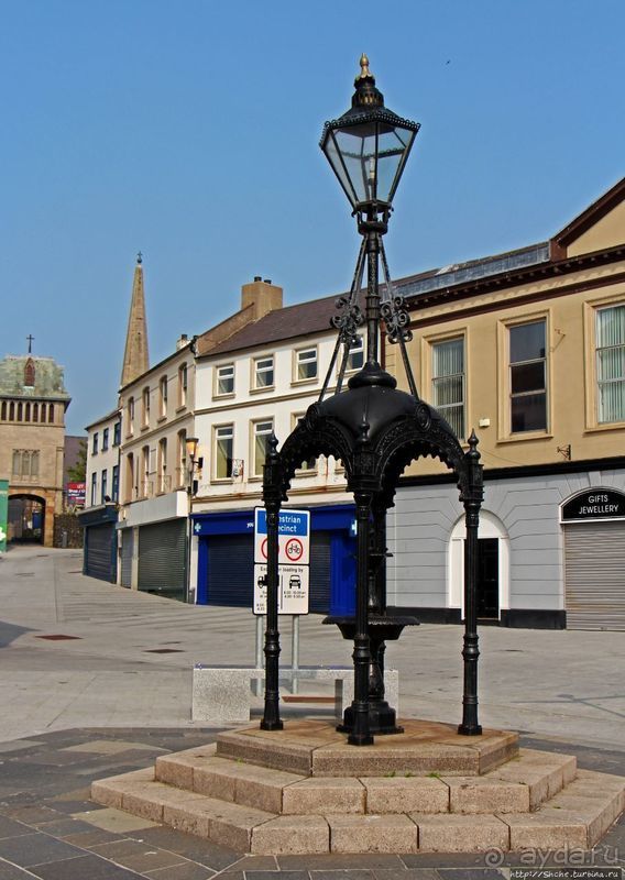 Случайное знакомство со старейшим городом Северной Ирландии 