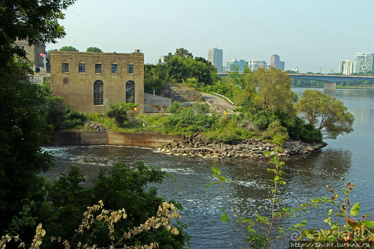 "Водяная занавеска". Водопады Ридо в Оттаве