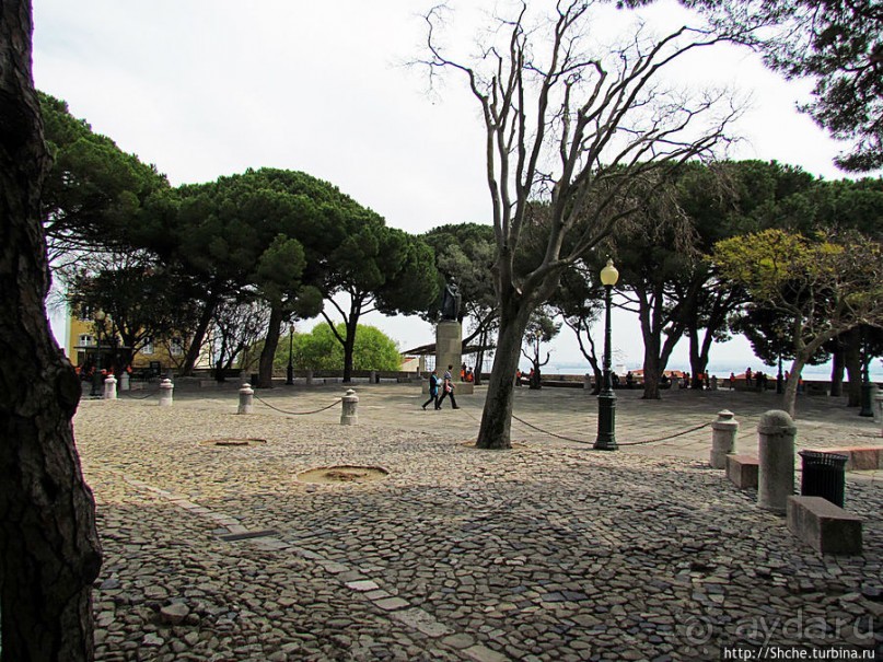 Альбом отзыва "Прогулка по территори цитадели Сан Жоржи, простор и красота"