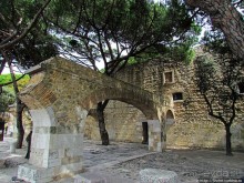 Альбом отзыва "Прогулка по территори цитадели Сан Жоржи, простор и красота"