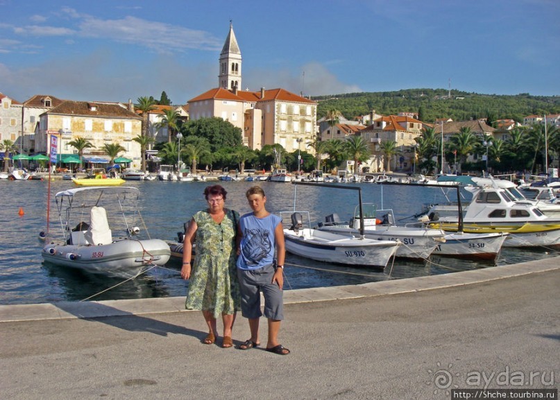 Супетар - небольшой живописный городок на острове Брач