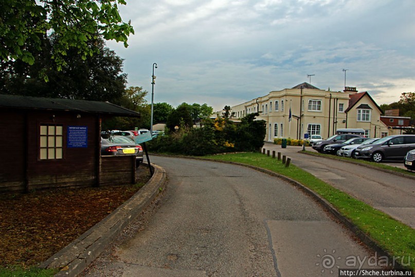 Разумный выбор для ночевки возле Гатвика