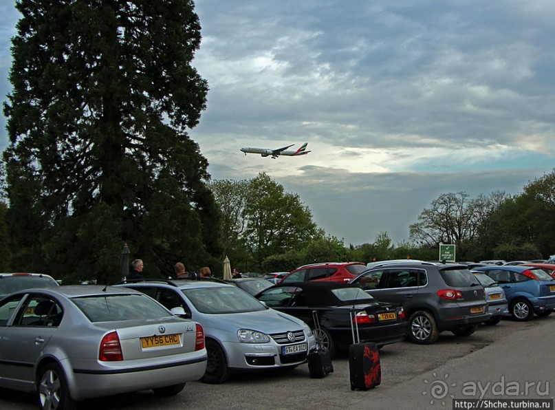 Разумный выбор для ночевки возле Гатвика