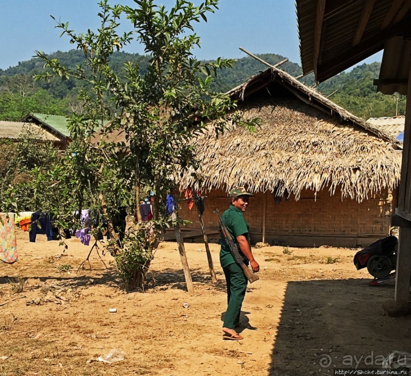 Горный аул в северо-западном Лаосе