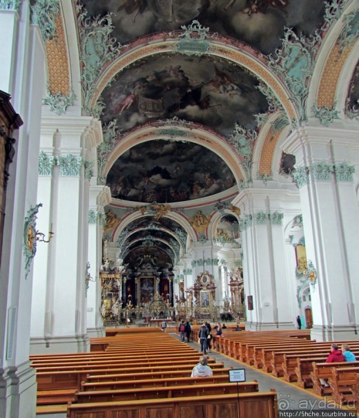 Роскошный кафедральный собор епископства Галльского