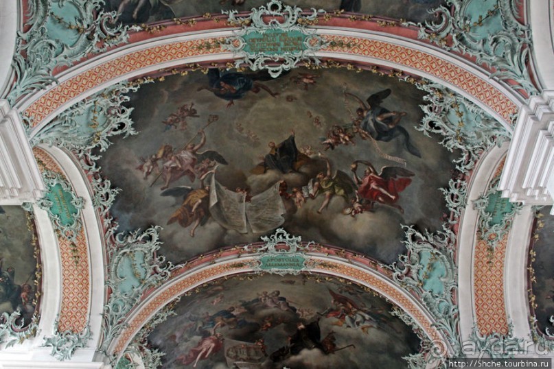 Роскошный кафедральный собор епископства Галльского