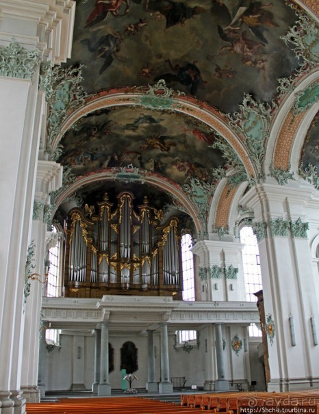 Роскошный кафедральный собор епископства Галльского