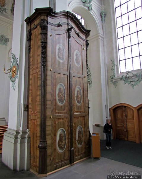 Роскошный кафедральный собор епископства Галльского