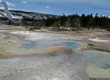Альбом отзыва ""Живые" источники окраин Geyser Hill в Йеллоустонском Н.П."