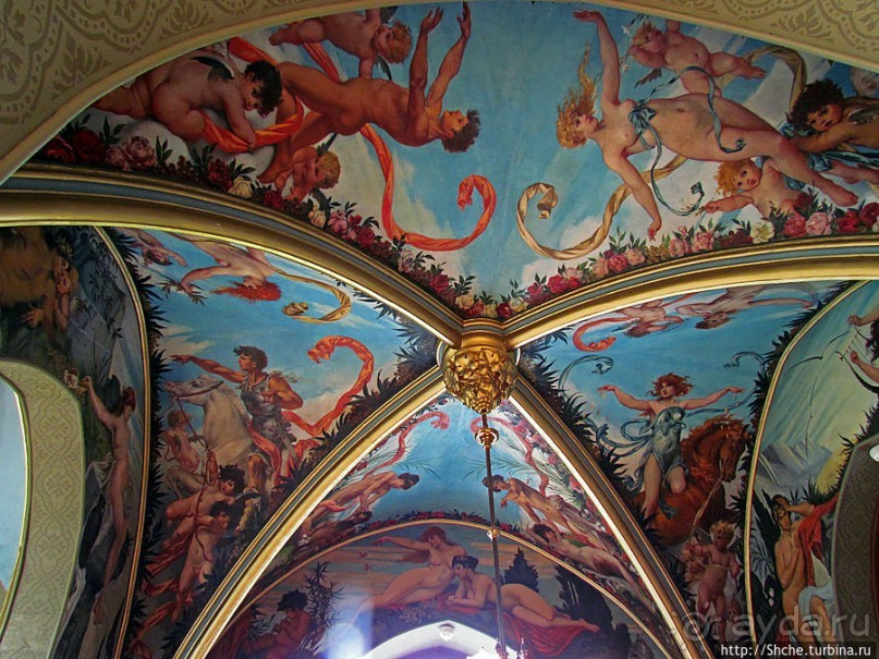 Интерьеры замка Драхенсбург. Роскошь и бытовой уют