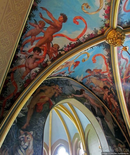 Интерьеры замка Драхенсбург. Роскошь и бытовой уют