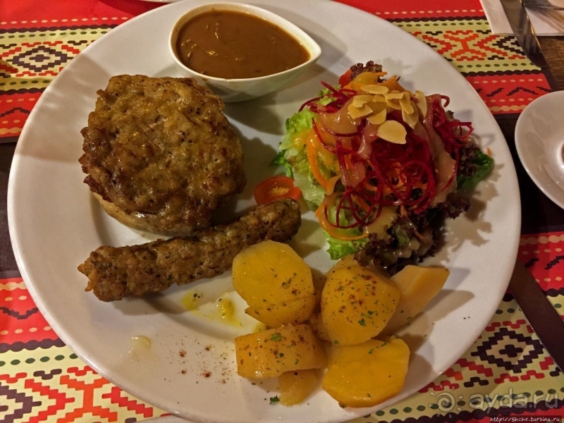 Старинна България — болгарская кухня на малазийском курорте